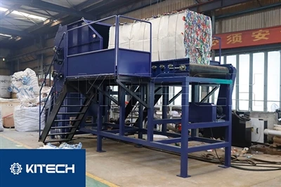 Efektivní lis Kitech{0}}: Nová kapitola v recyklaci plastových lahví